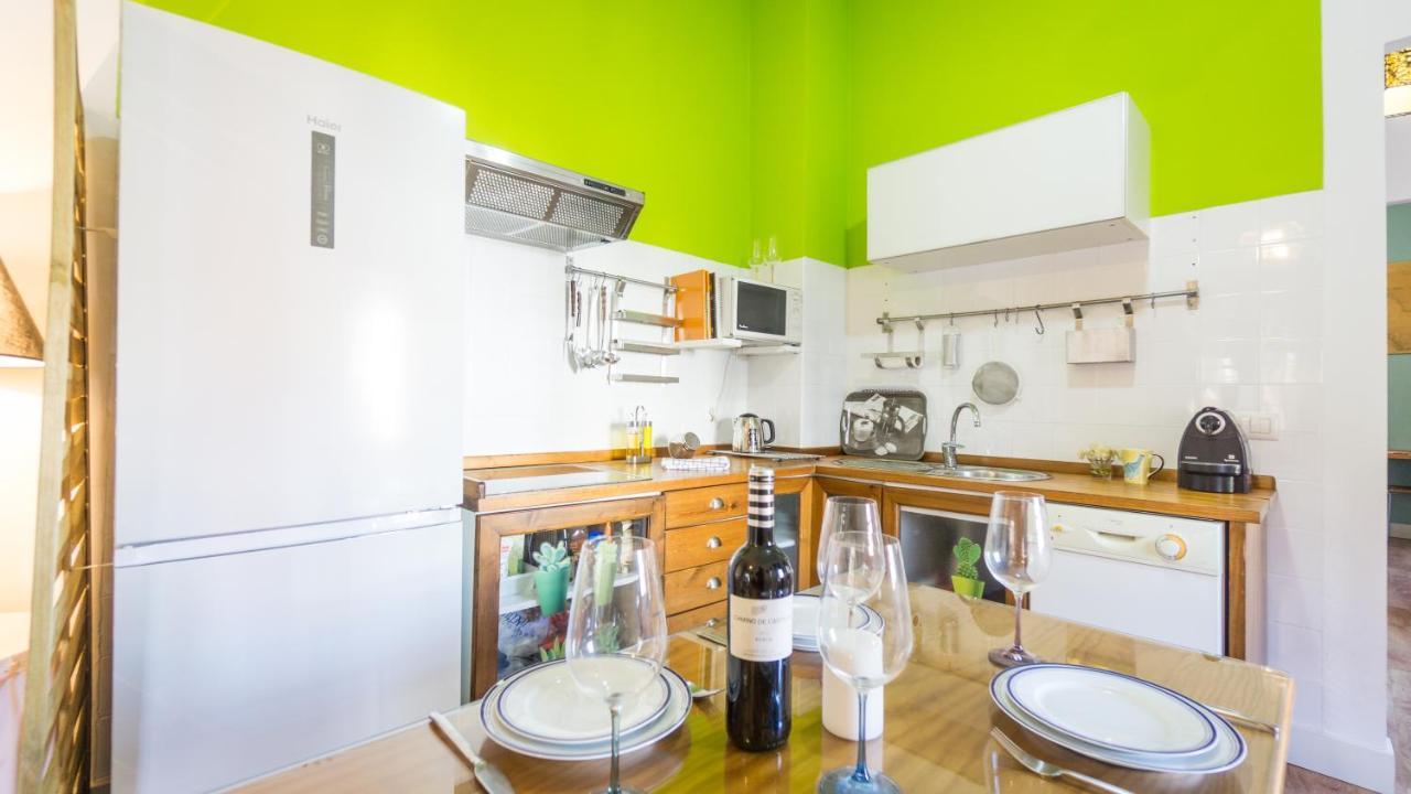 Acogedor Apartamento En Pleno Centro De Sevilla מראה חיצוני תמונה